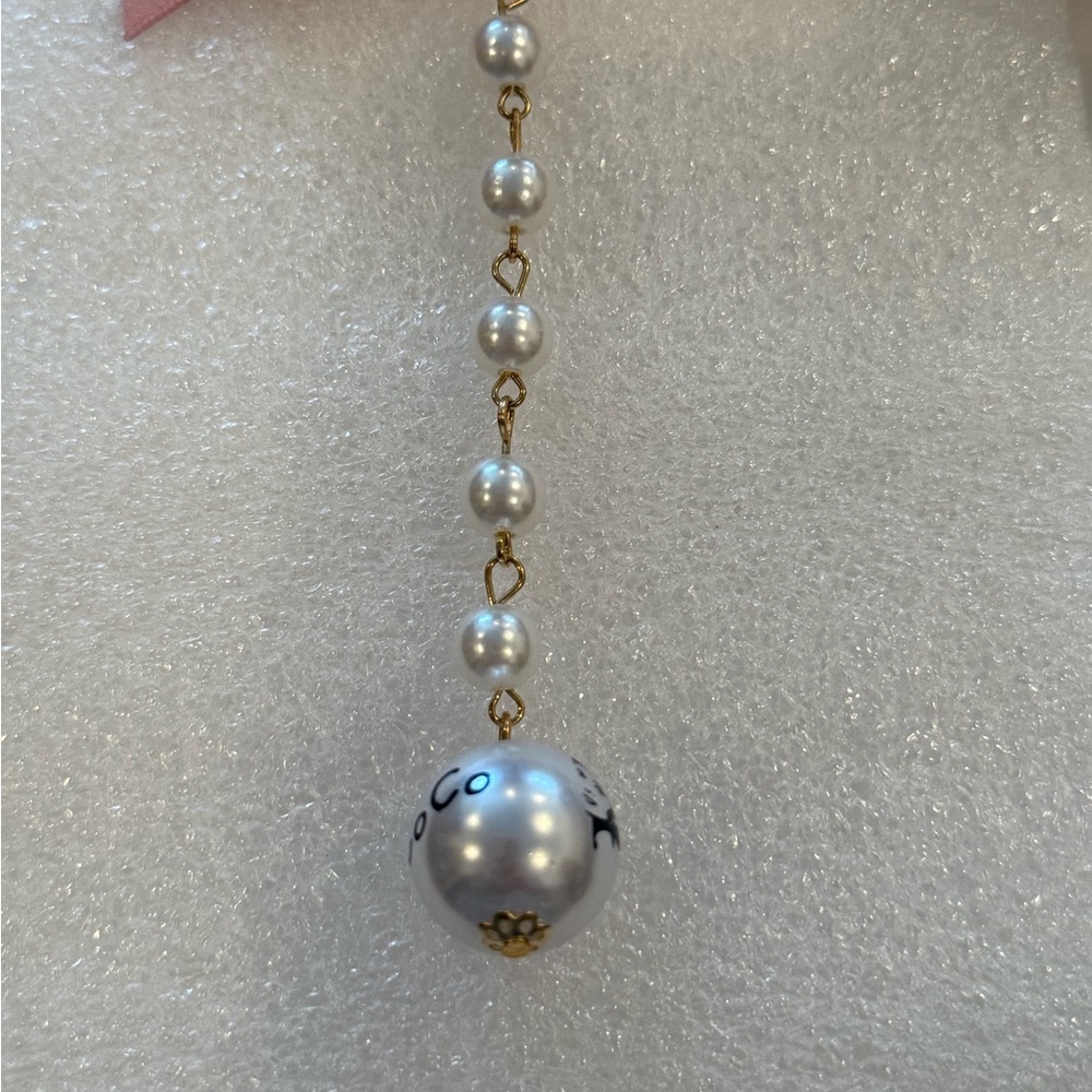 Chic Parfum Bottle & Pearl Bracelet Keychain Blush Bow Eiffel Charm GoldTone New - Picture 8 of 11